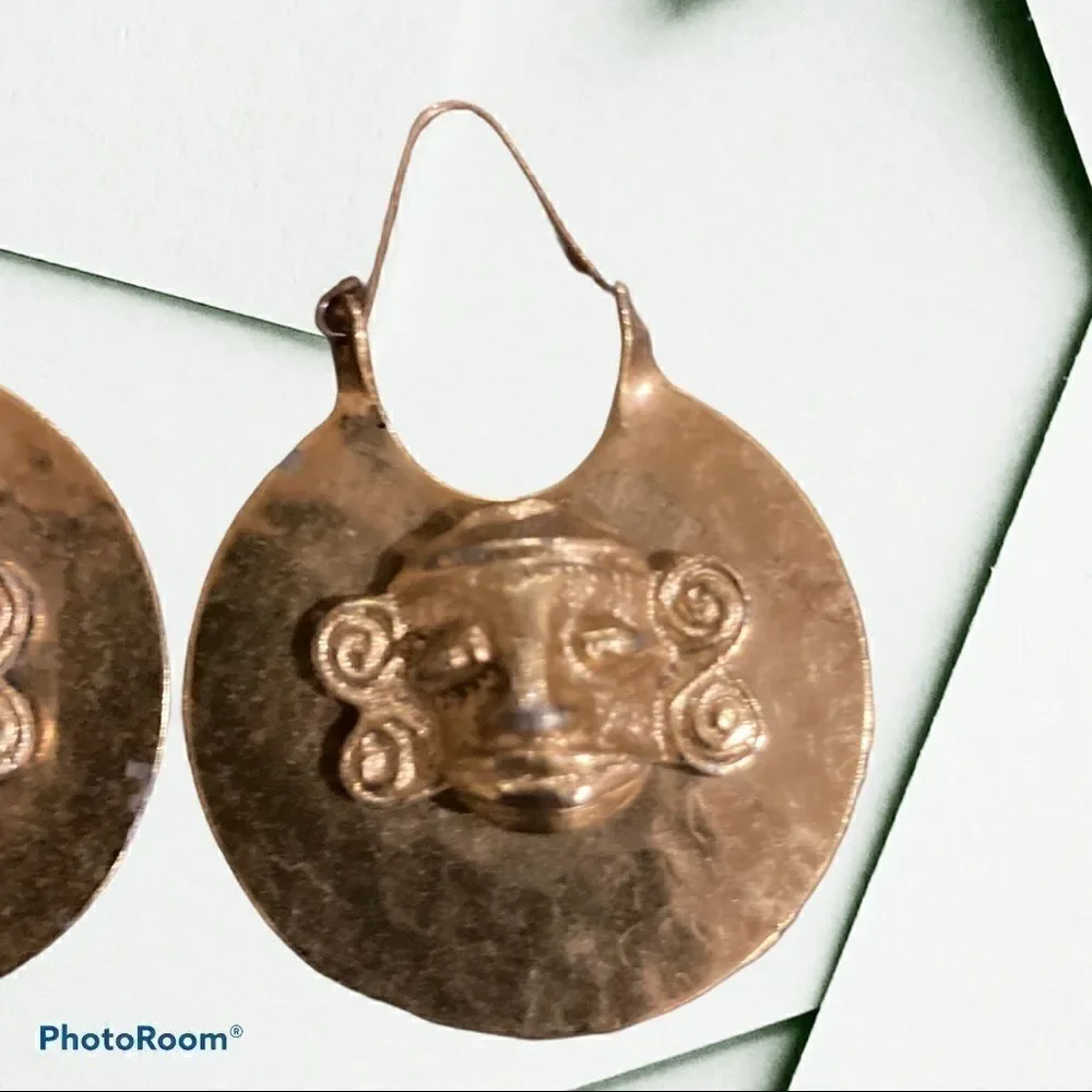 Vintage earring
